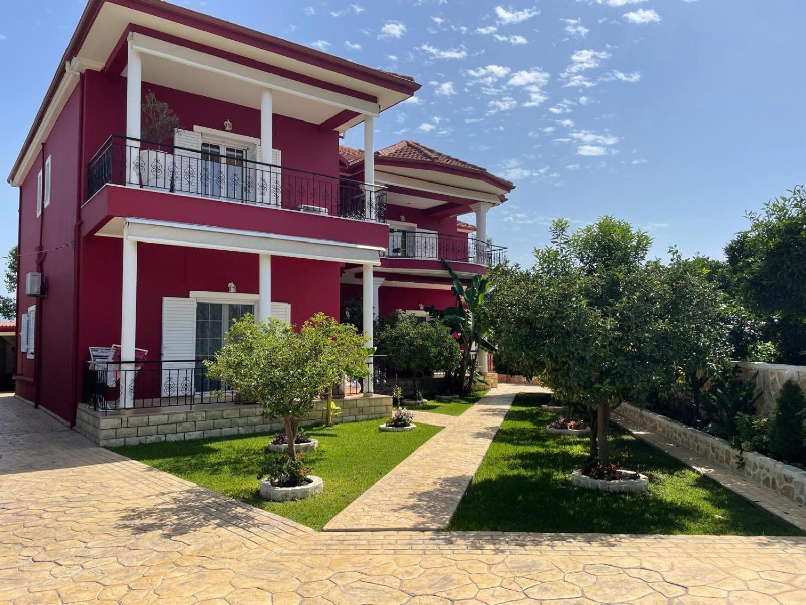 Mare Apartment *